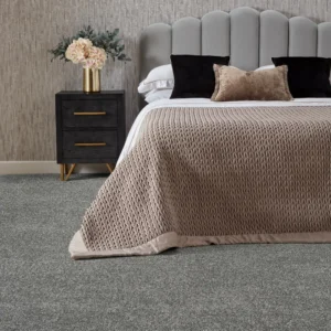 Polaris Luxury Saxony Bedroom Carpet